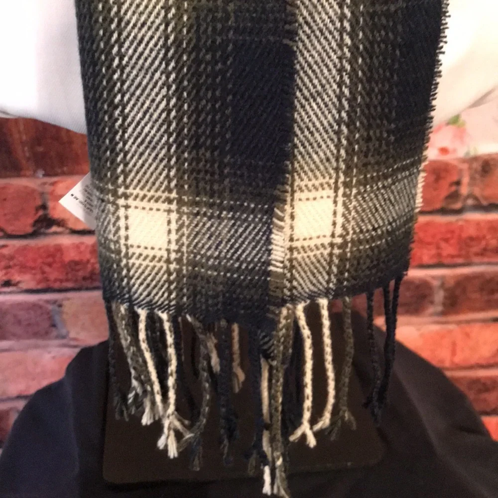 Old navy Unisex Scarf